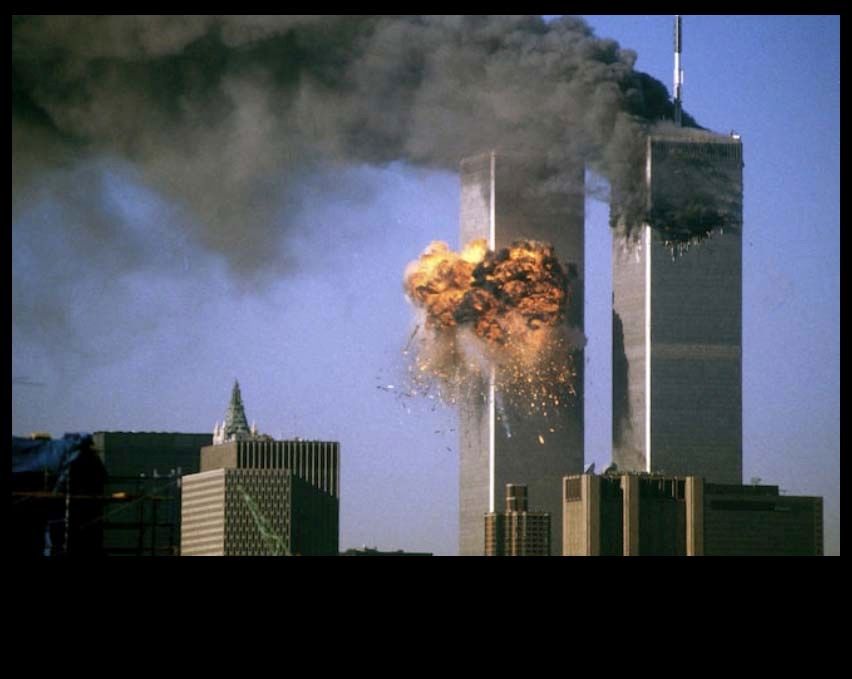 L'attacco alle Torri Gemelle 11 settembre 2001 photo web